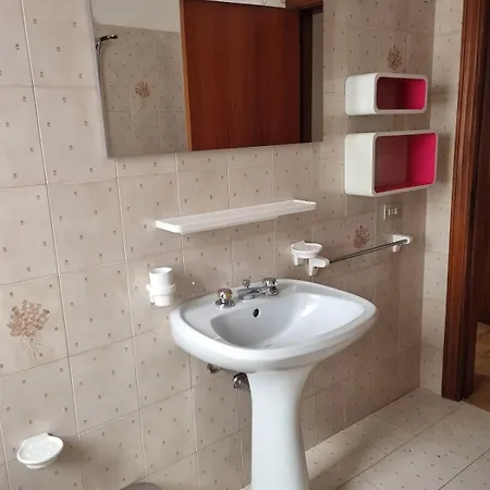 Confortevole A Pochi Passi Dal Mare 아파트 토르토레토