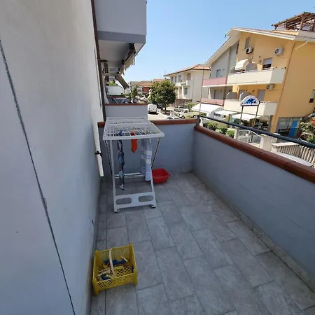 아파트 Confortevole A Pochi Passi Dal Mare